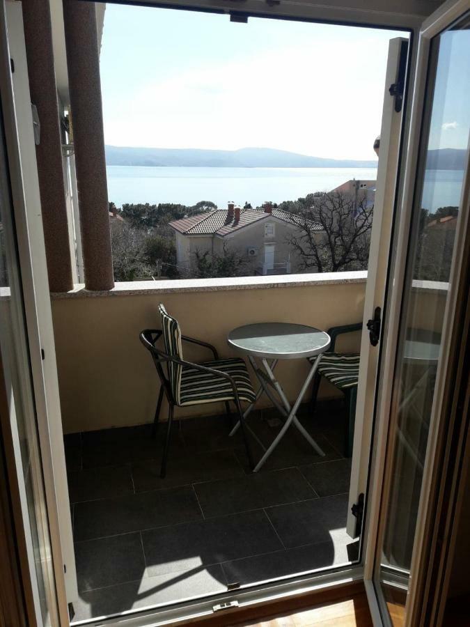 Studio Apartment Jasna Novi Vinodolski Esterno foto